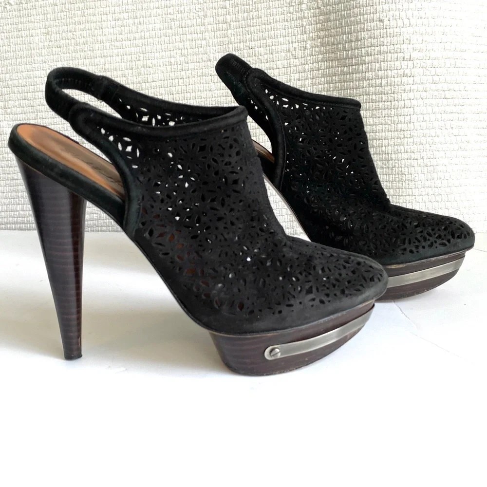 Elizabeth & James Suede Booties 8.5 Perforated Leather Platform Shoes Clogs